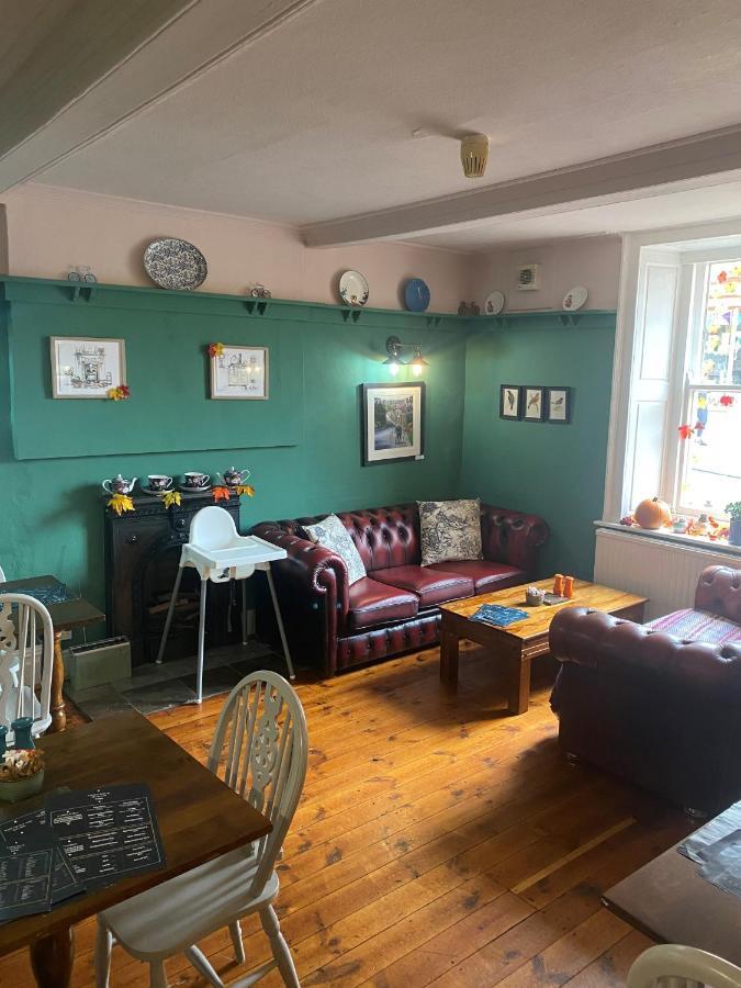 Talbot House Bed & Breakfast And Tearoom Пейтли Бридж Екстериор снимка